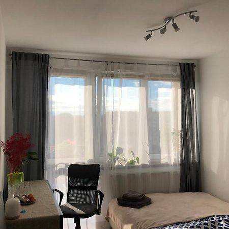 M&B Pokoj Przy Rondzie Daszynskiego Varşovia Exterior foto