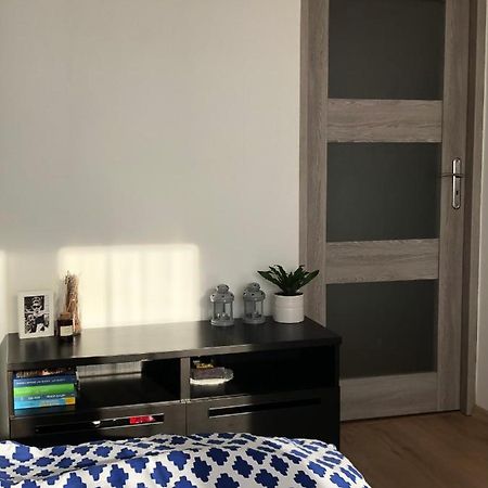 M&B Pokoj Przy Rondzie Daszynskiego Varşovia Exterior foto