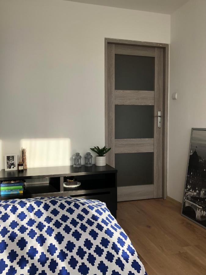M&B Pokoj Przy Rondzie Daszynskiego Varşovia Exterior foto